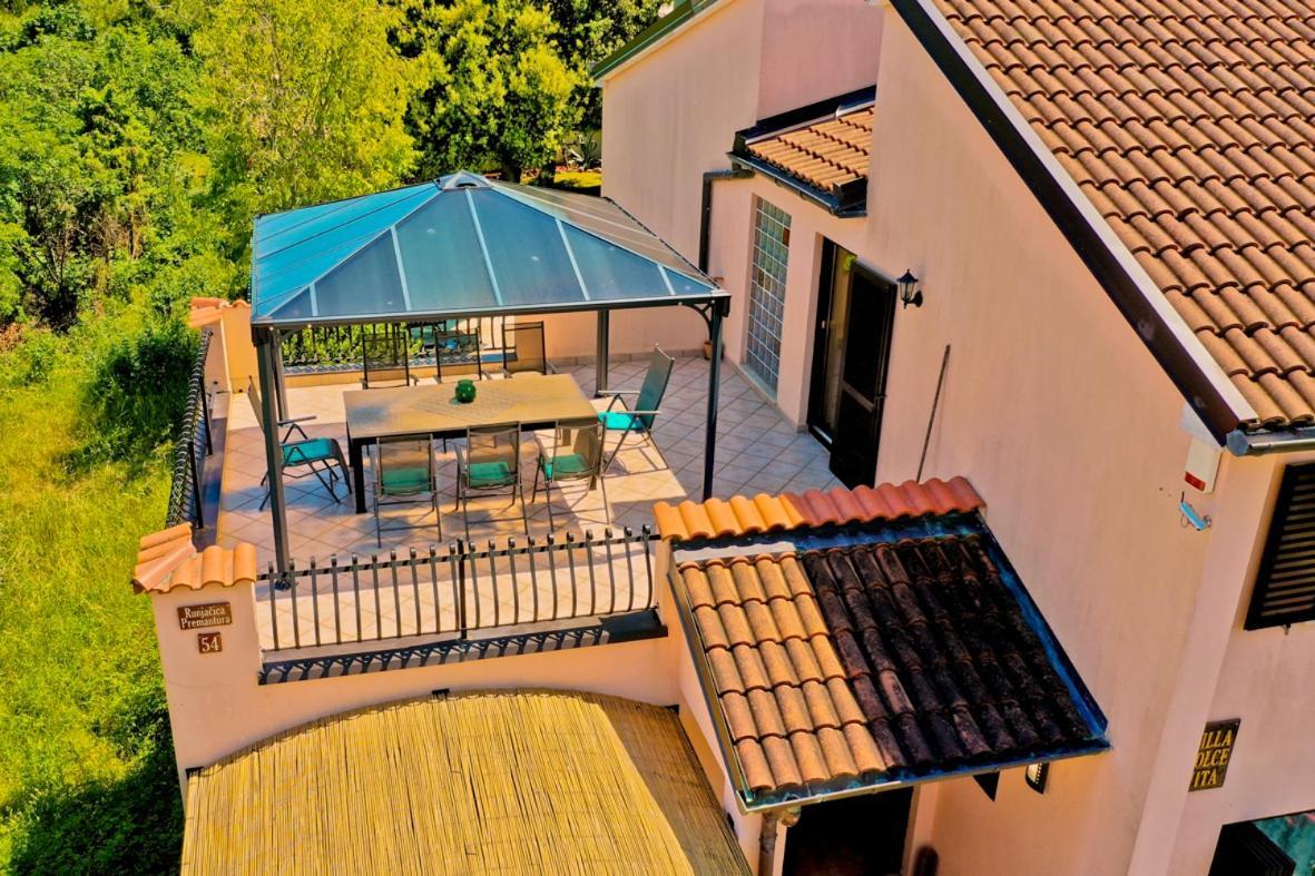 Villa Dolce Vita **** Premantura Zewnętrze zdjęcie