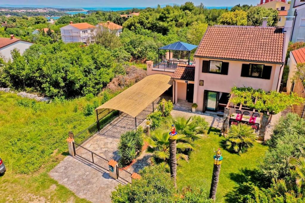 Villa Dolce Vita **** Premantura Zewnętrze zdjęcie